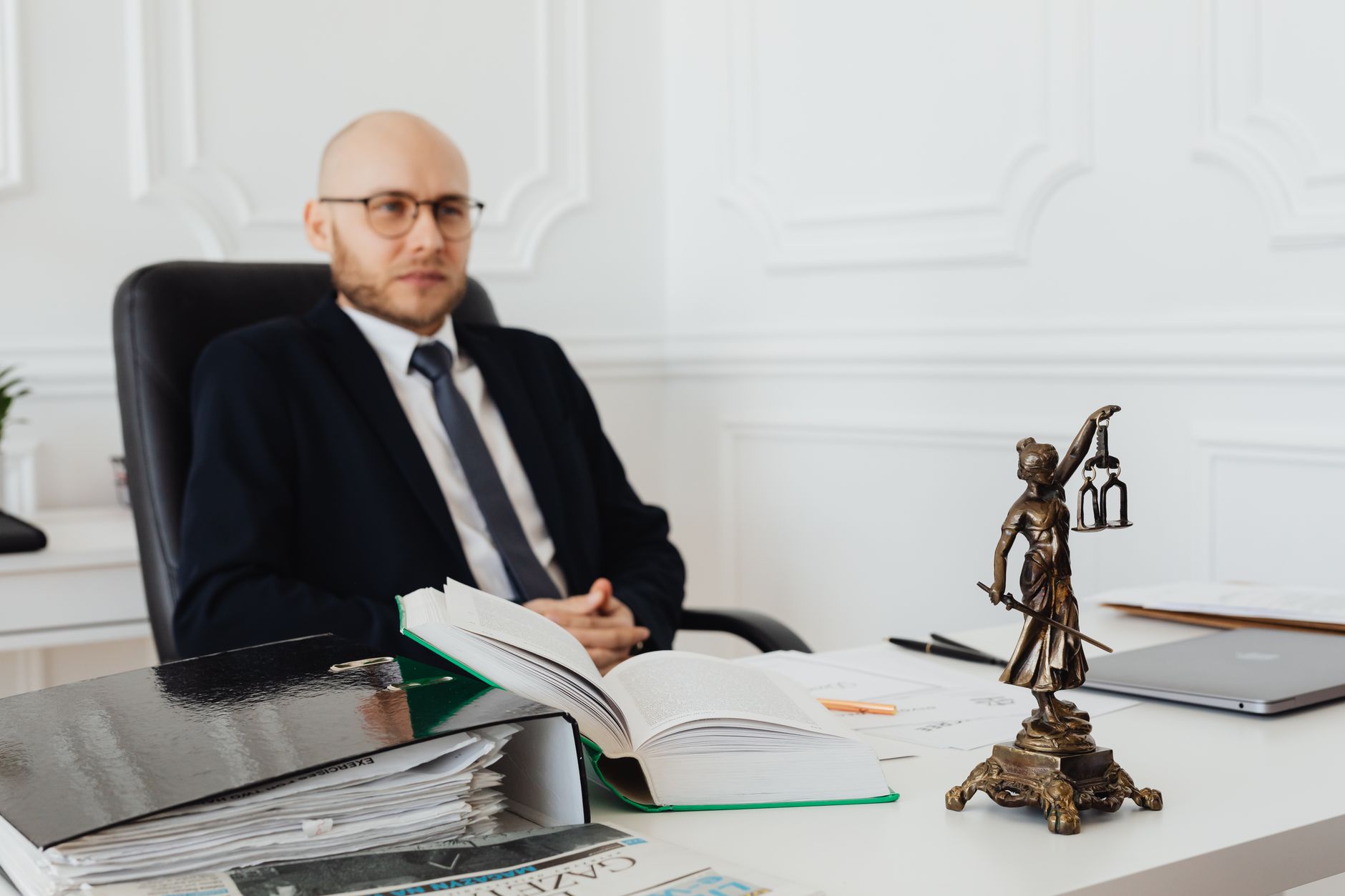 Avocat Paris 9